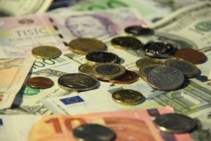 Každoročně ze svého zaplatíme a pošleme do zahraničí miliardy