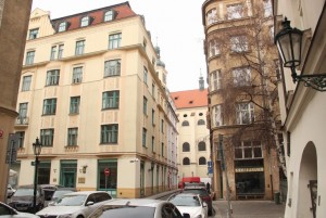 Společenství vlastníků jednotek Jakobiho 325, Praha 10 - Petrovice , Praha IČO 26709694