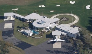 John Travolta domácí letiště Ocala na Floridě