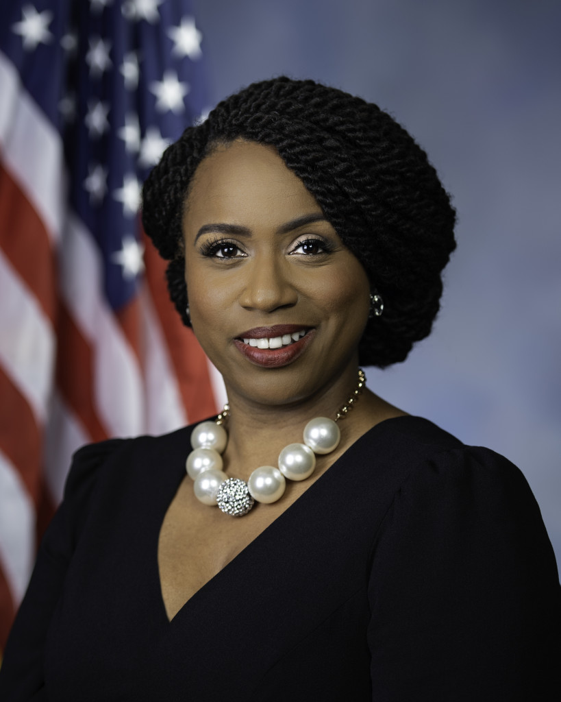Kongresmanka Ayanna Pressley