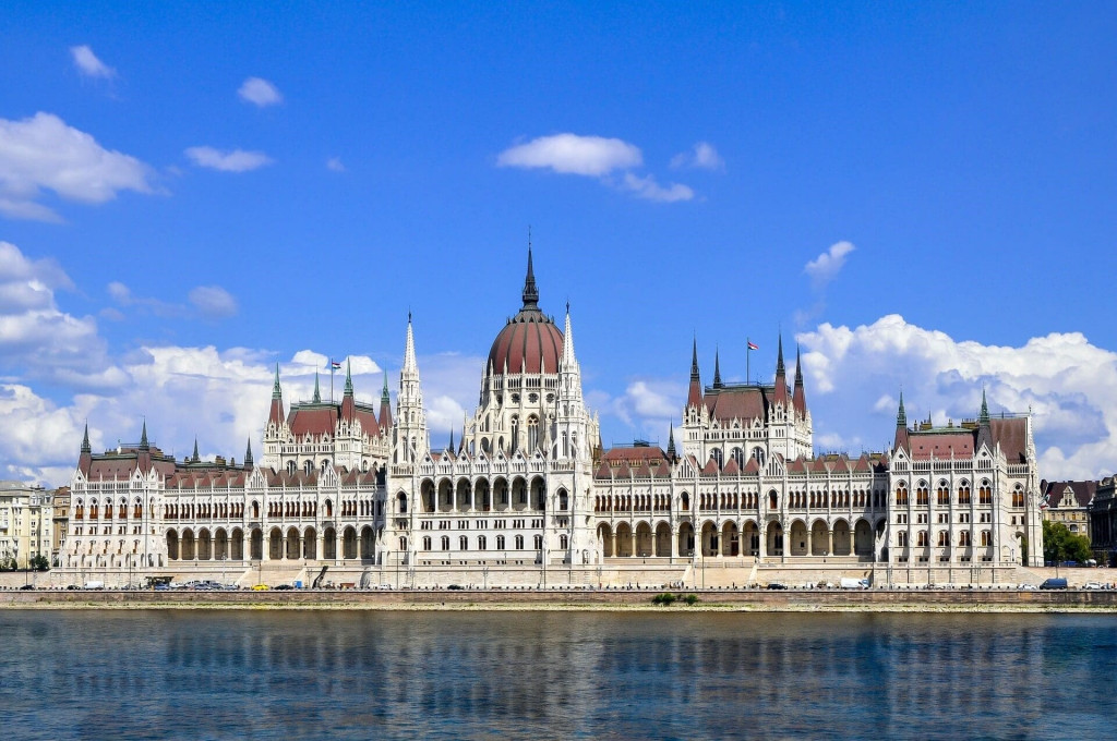 Maďarský parlament