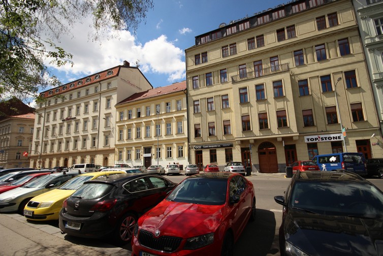 DON ŠIMPY s.r.o. , Praha IČO 14373327