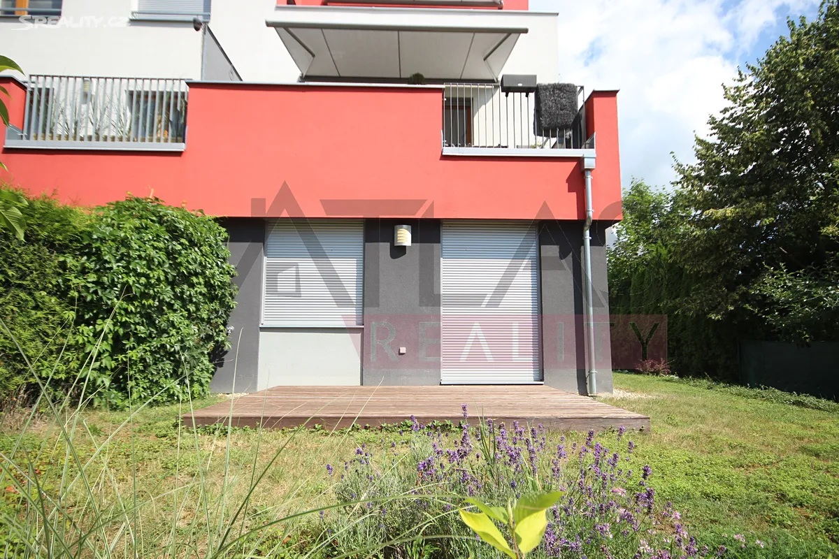 Prodej bytu 4+kk 87,95 m2 se zahrádkou 142 m2, garážovým stáním, sklepem Praha 5 – Slivenec, U Svahu